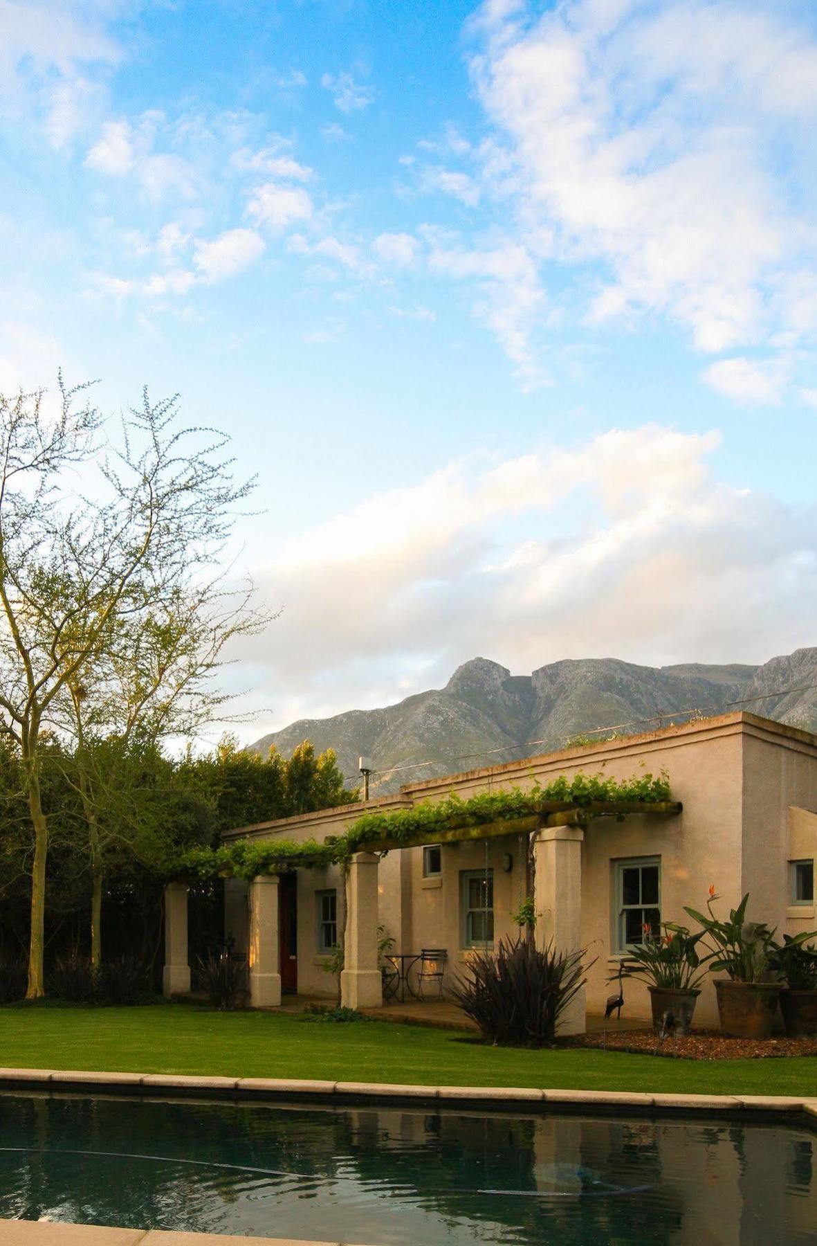 Babette Bed And Breakfast Swellendam Exteriör bild